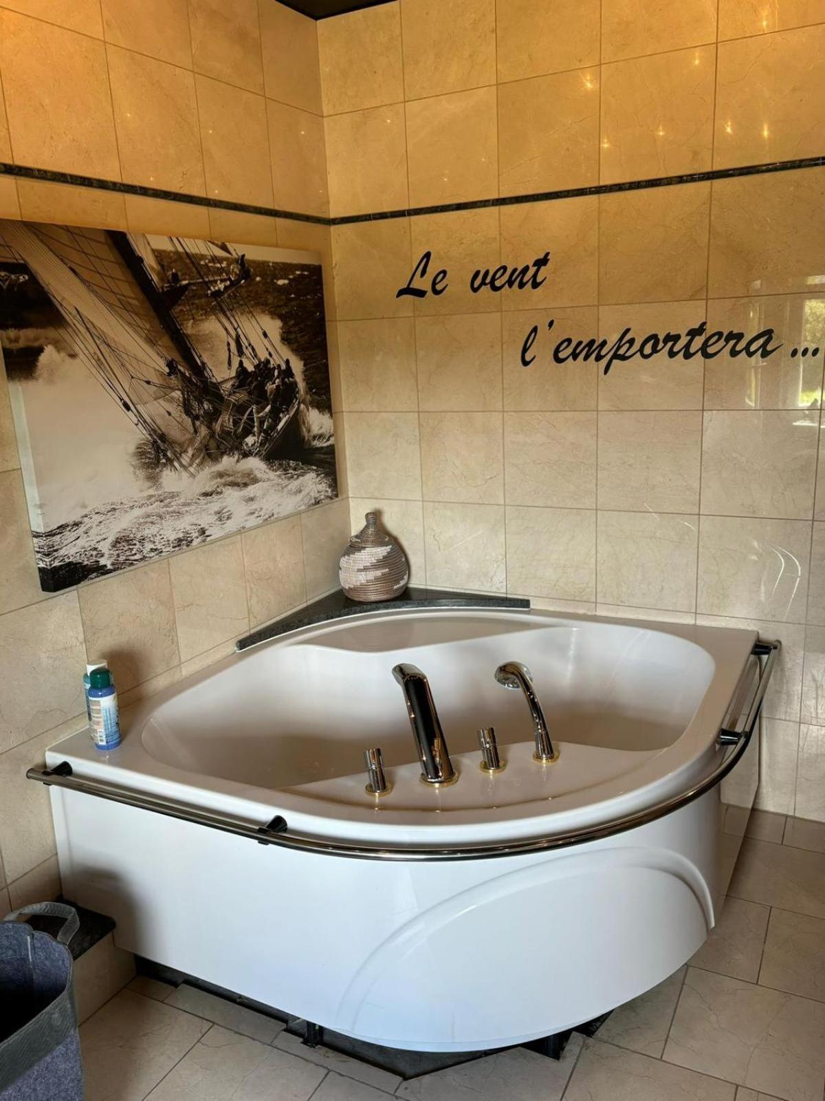 יאלהיי Le Clos Des Bansions מראה חיצוני תמונה